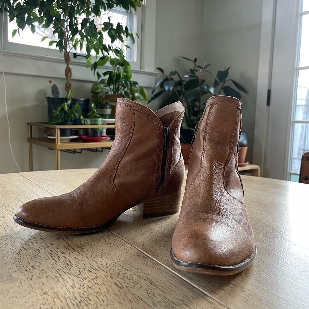 SEYCHELLES Western Leather Booties, 6